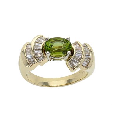 14K Yellow Gold Oval Peridot & Baguette Diamond Ring