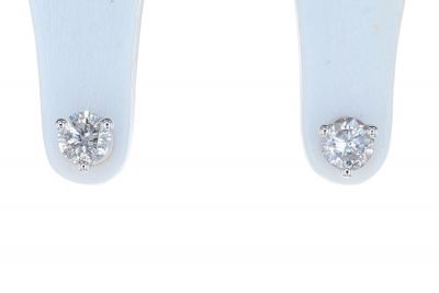 14K White Gold Round Brilliant Diamond Three Prong Martini Stud Earrings