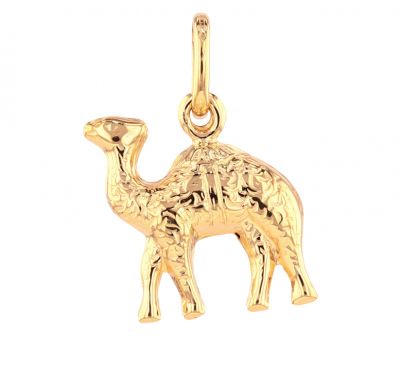 18k Yellow Gold Camel Charm