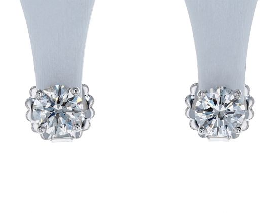 14k White Gold Diamond 4-Prong Basket Style Stud Earrings